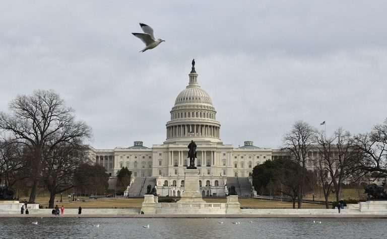 U.S. Senate Republicans unveil $1 trillion virus relief package