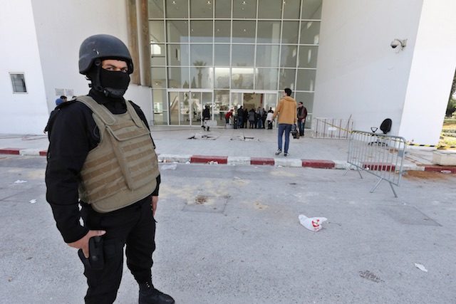 US warns of possible attack on Tunisian mall
