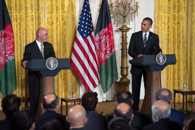 FACING THE MEDIA. US President Barack Obama (R) and President of Afghanistan Ashraf Ghani, during a joint press conference in the East Room of the White House in Washington, DC, USA, 24 March 2015. Shawn Thew/EPA 