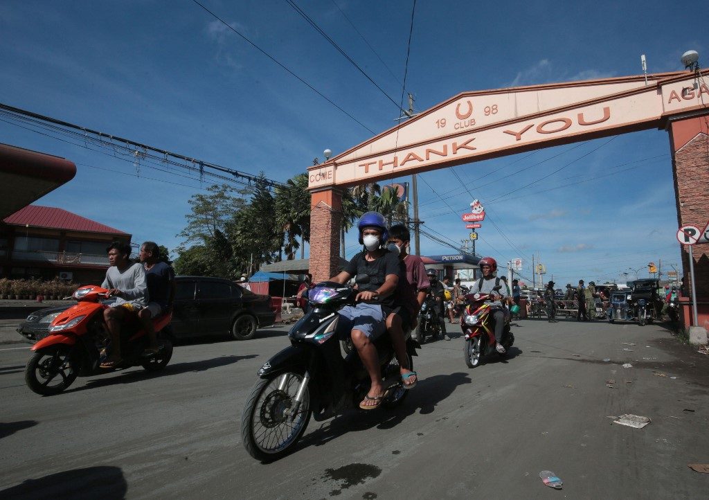 IN PHOTOS: Despite remaining threat, Taal evacuees simply happy to be home