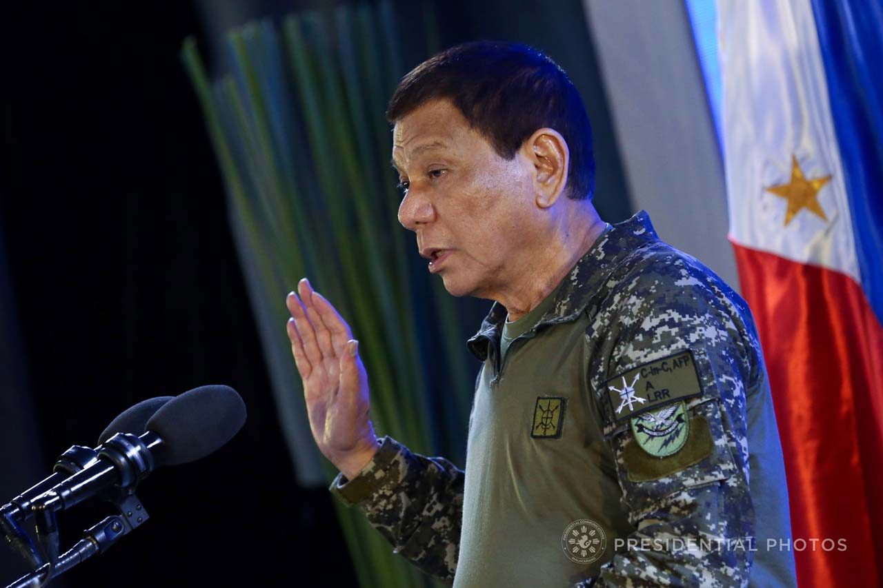 Duterte considering resignation if he ‘cannot control drugs’
