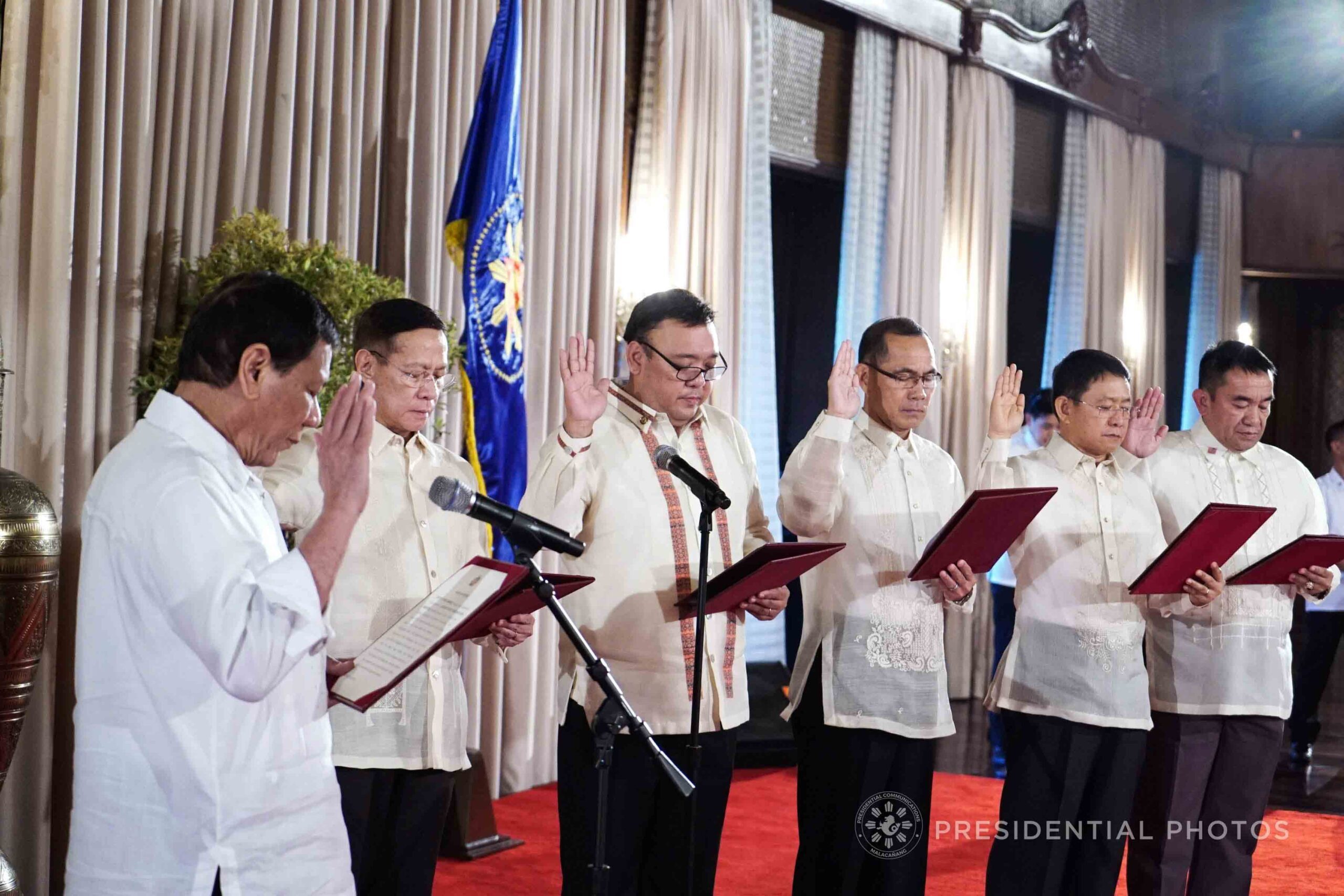 Roque on bloggers’ call for resignation: Take it up with Duterte
