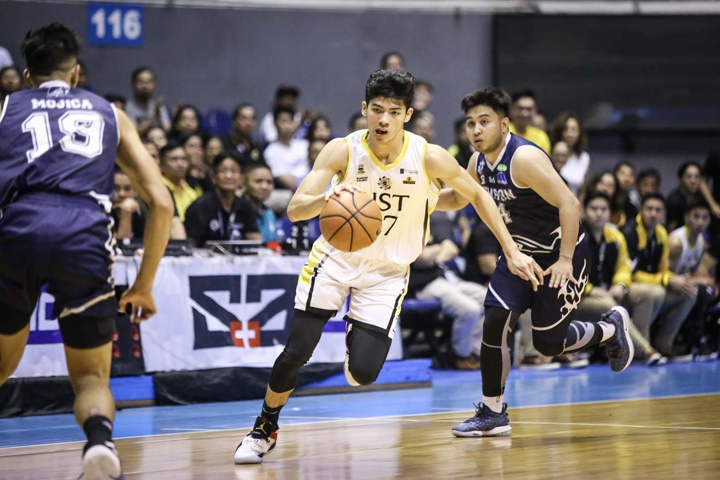 CJ Cansino fights through pain for Final Four hopeful UST