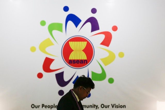 ASEAN nations wrangle over South China Sea statement