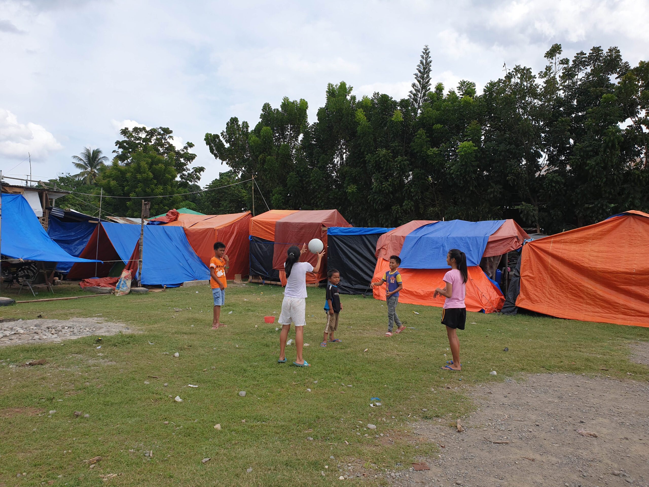 In Davao del Sur, earthquake victims to have noche buena in tents
