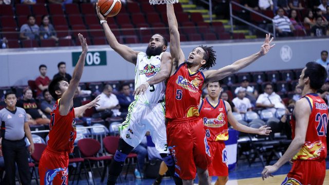 Globalport nabs first win against Rain or Shine as Pringle erupts for 29