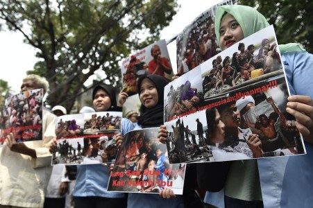 Kedubes Myanmar dilempari bom molotov