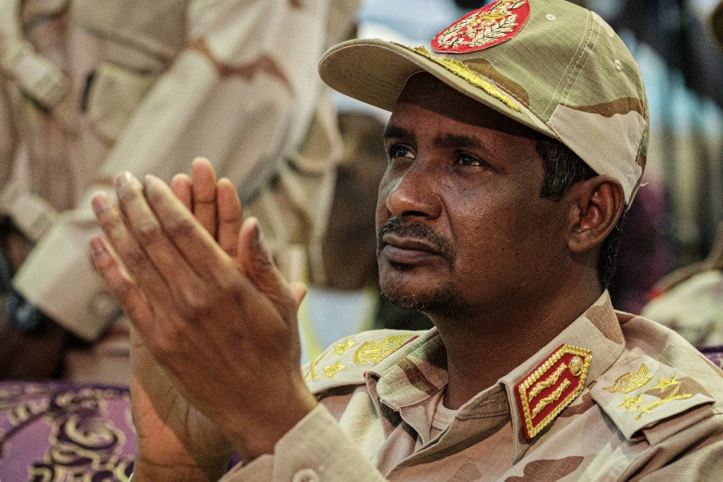Sudan army ruler seeks to resume talks with protest leaders