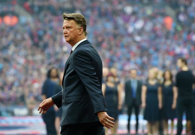 Van Gaal axed by Manchester United as Mourinho waits in wings