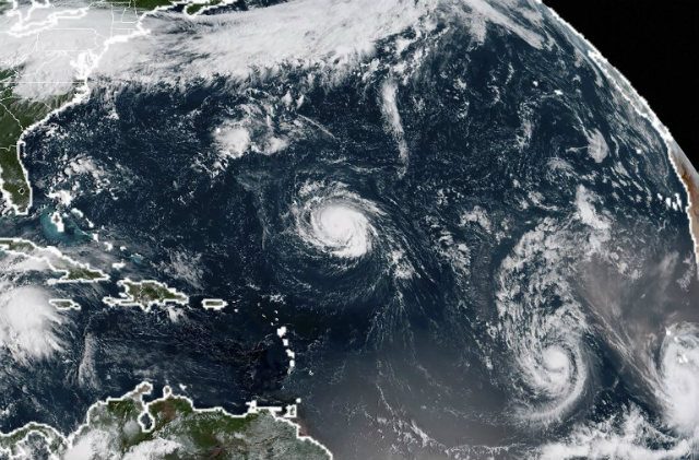150,000 Filipinos warned of Hurricane Florence in U.S.