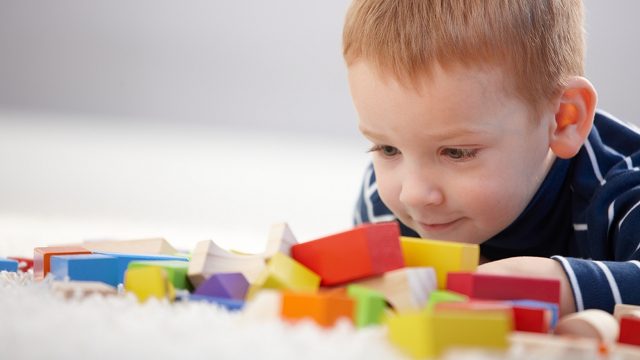 Study: Autism risk is half genetic, half environmental