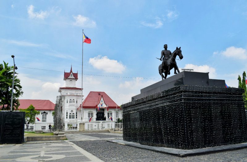 EXHIBIT. Sa Langit Mong Bughaw: A Flag Exhibit, will be on until June 12 at the Aguinaldo Shrine  