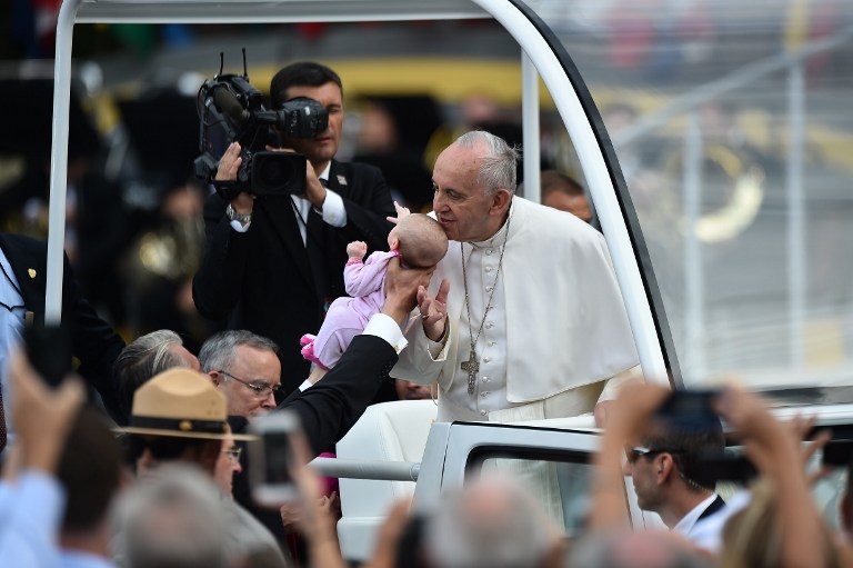 Philadelphia crowd basks in pope’s love