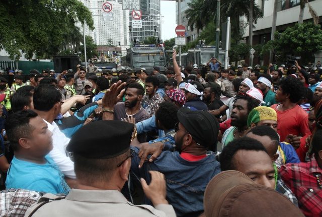 Aksi unjuk rasa aktivis Papua Barat berakhir dengan penangkapan
