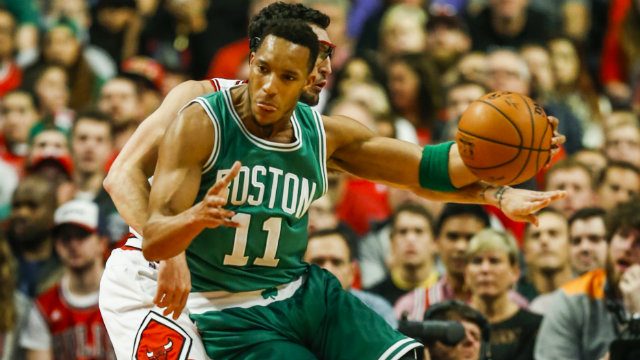 Celtics snatch win over Hawks with Turner’s floater