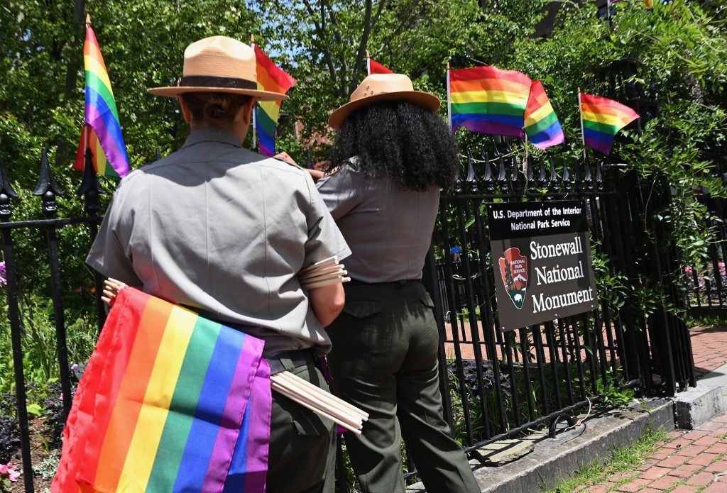 50 years on, New York police apologize for Stonewall riots