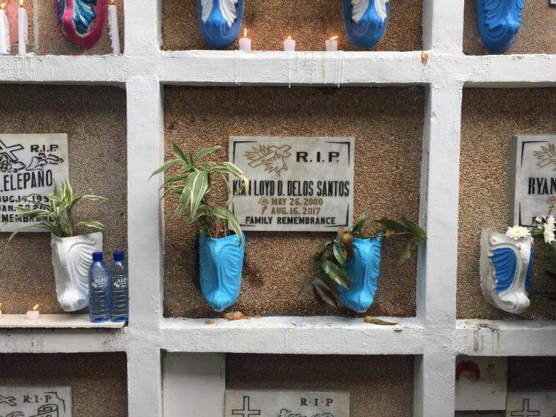 Undas 2017: Relatives of Kian delos Santos’ pray for justice