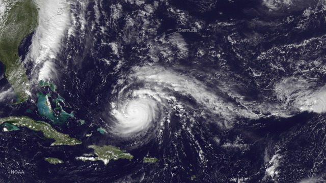 Hurricane Gonzalo spares Bermuda the worst