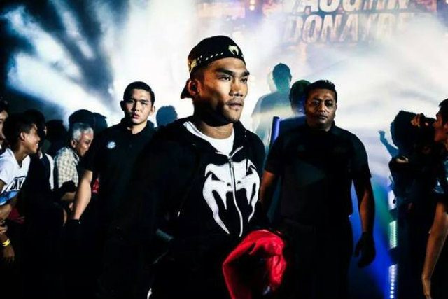Filipino fighter Vaughn Donayre to face Amir Khan in Singapore