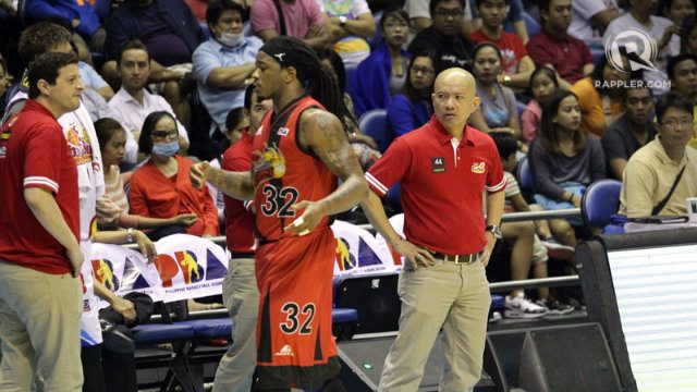 NOTHING PERSONAL. San Miguel import Arizona Reid (C) gets into a verbal altercation against his former coaches Yeng Guiao (R) and Caloy Garcia (L) but says it's not personal. Photo by Mark Cristino/Rappler 