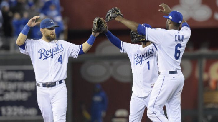 Royals blank Giants to force World Series title showdown