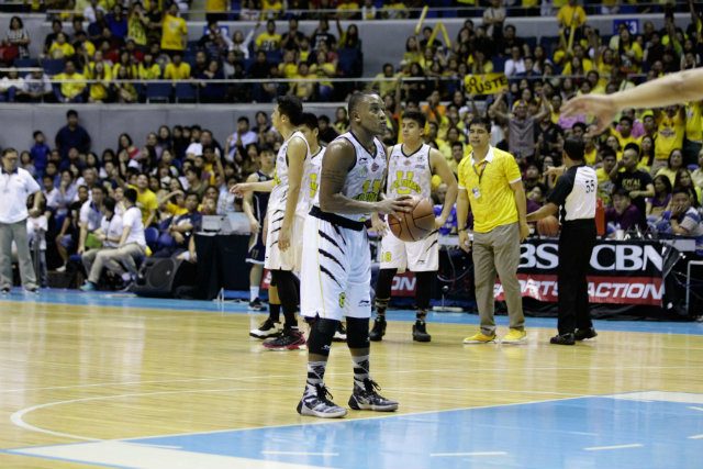 IN VINES: UST ousts defending champ NU in UAAP Final Four