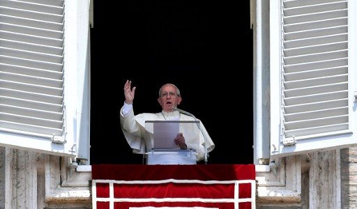 Pope names US reporter as spokesperson plus first female deputy