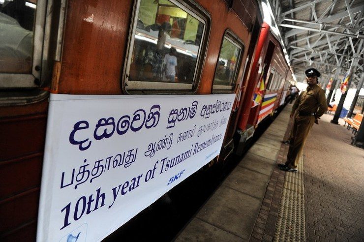 Sri Lanka train guard mourns tsunami dead 10 years on