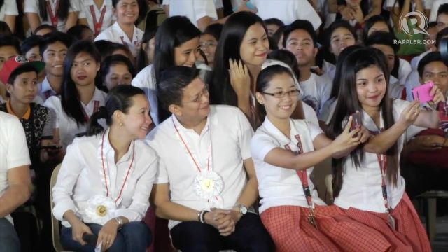 VLOG: Duterte should be allowed to run — Poe