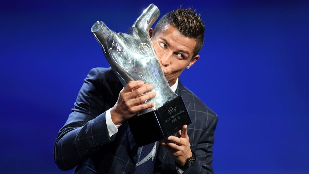 Cristiano Ronaldo kembali rebut Pemain Terbaik Eropa 2015-2016