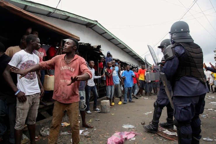 Liberia’s Ebola clampdown turns violent