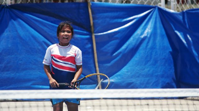 N. Mindanao tennis athlete plays for grandpa who died before Palaro 2017