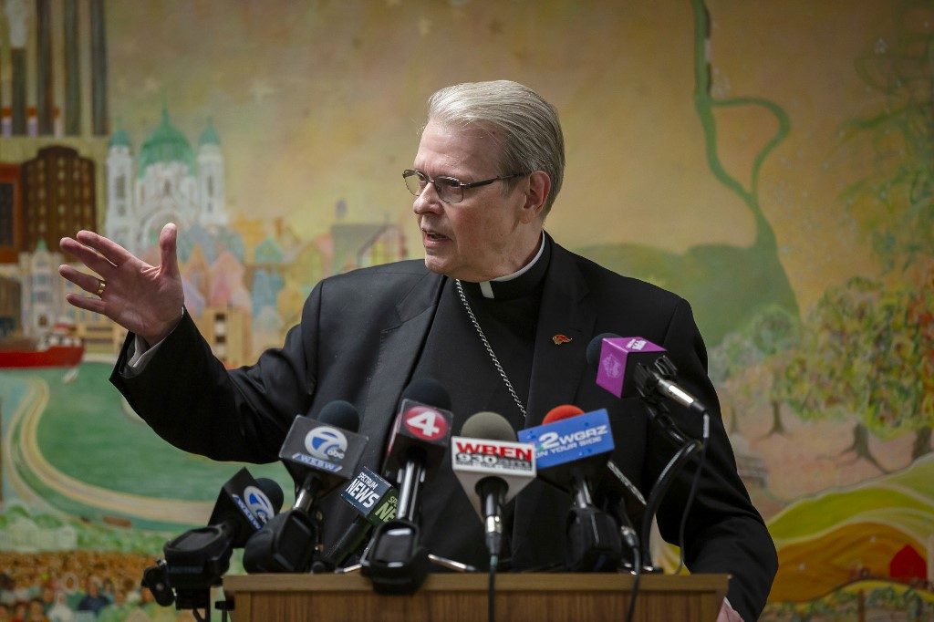 U.S. bishop steps down in Church abuse scandal