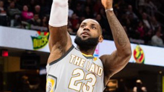 ‘King’ James rules as Cavs edge Timberwolves in overtime