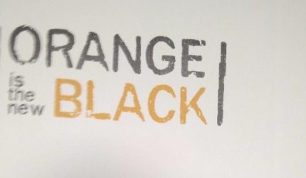 Episode terbaru dari âOrange is the New Blackâ bocor. Foto dari Instagram/@oitnb 