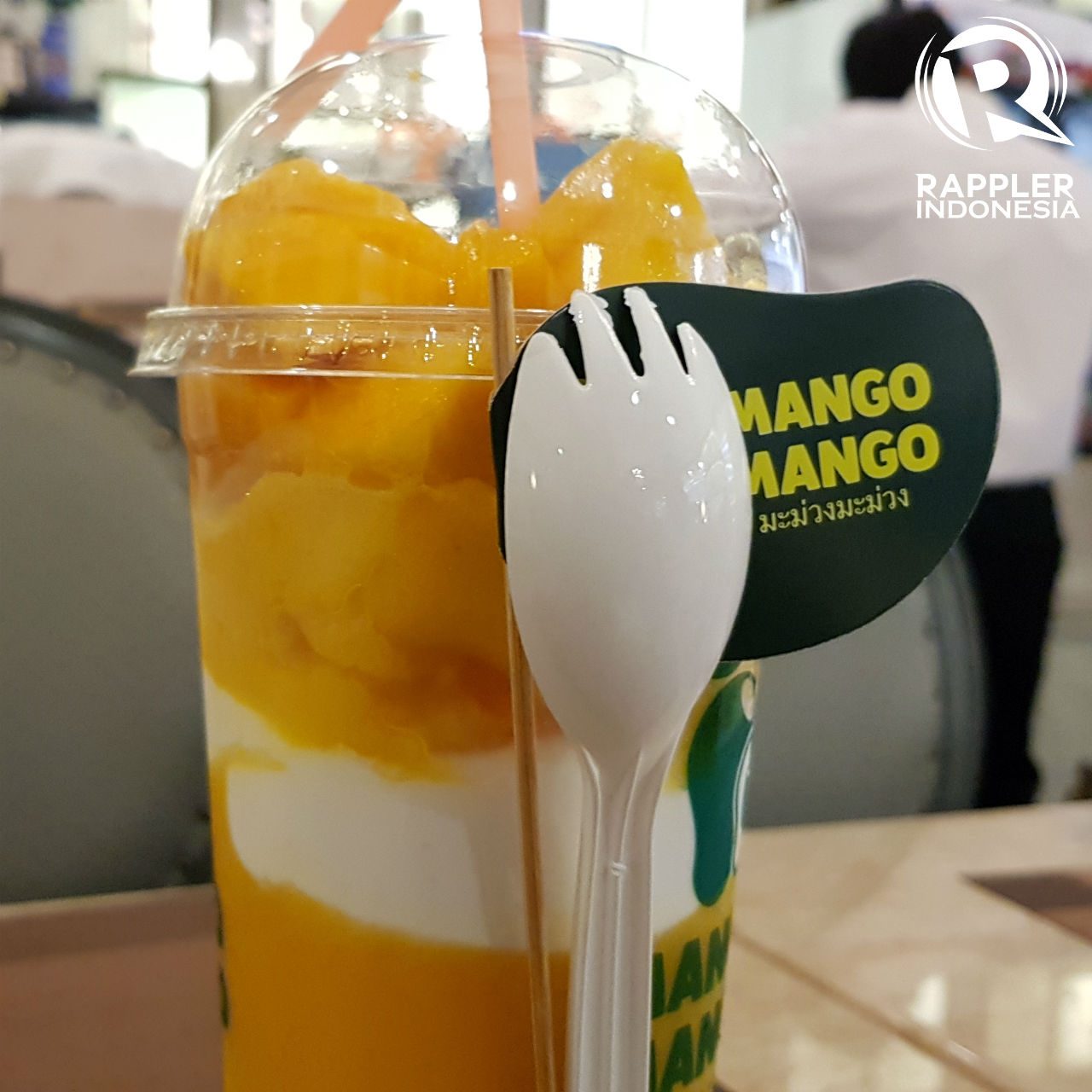 Mango Mango juga menyediakan beragam pilihan menu mangga selain 'dessert' just mangga kekinian, yakni Mango Sticky Rice dan Mango Paradise. Foto oleh Sakinah Ummu Haniy/Rappler 