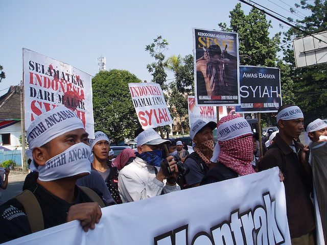 Cegah makar, aktivis Islam Bandung demo bekukan Syiah