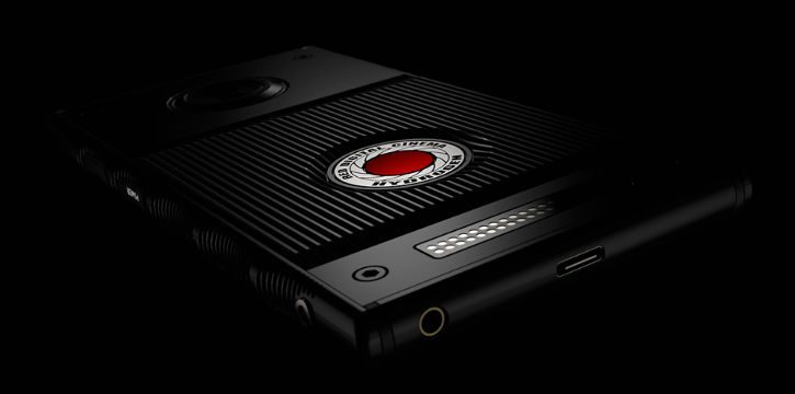 Red’s Hydrogen One smartphone has a holographic display