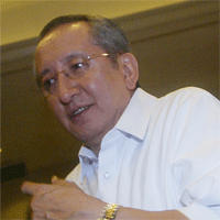 SANIDAD. Lawyer Arno Sanidad has handled pro bono human rights cases during the martial law regime, and was one of the private prosecutors in the Kuratong Baleleng rubout case. Newsbreak file photo 