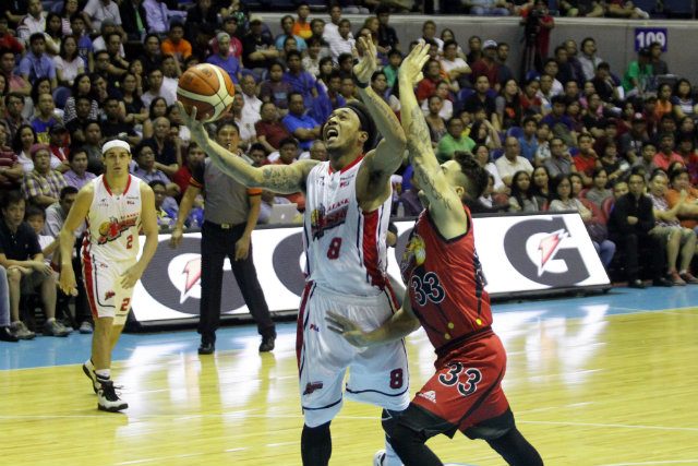 Abueva benched due to injured thumb