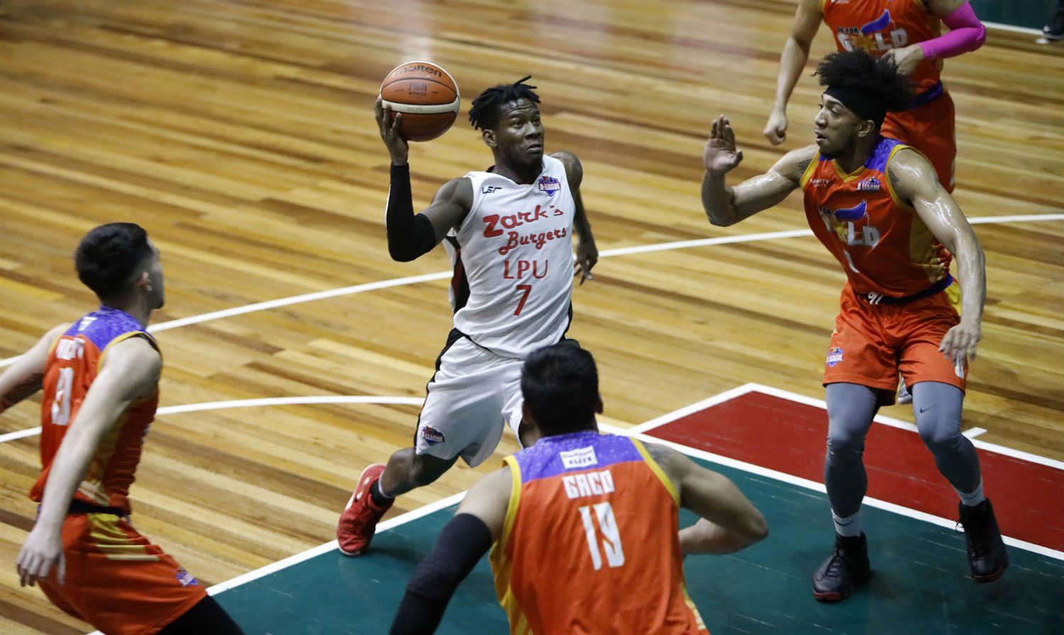 Zark’s-LPU snaps 3-game skid, downs Go For Gold-CSB in D-League