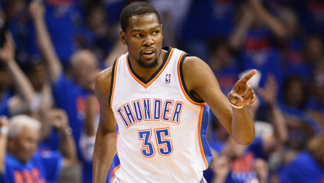 WATCH: Kevin Durant evades defenders, dunks on Chris Bosh