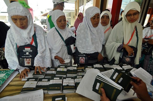 Cara calon jemaah haji Indonesia berangkat ke Saudi lewat Filipina