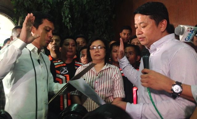 For the 2nd time, Kid Peña sworn in as acting mayor