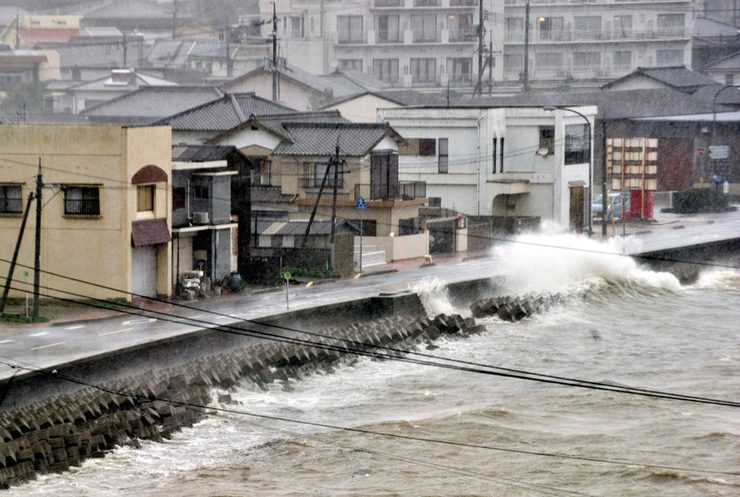 Typhoon Halong rips through western Japan