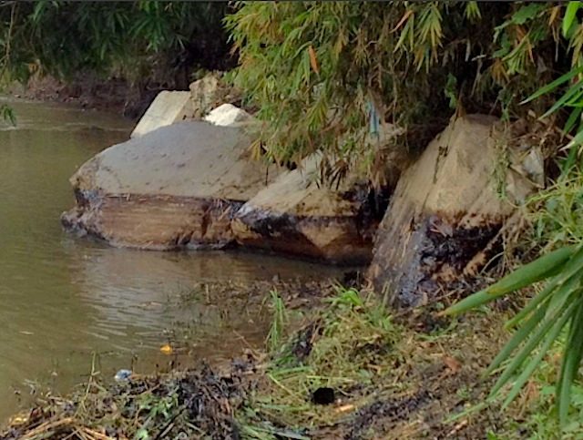 Cement plant spills 2,000 liters of bunker oil into Rizal river