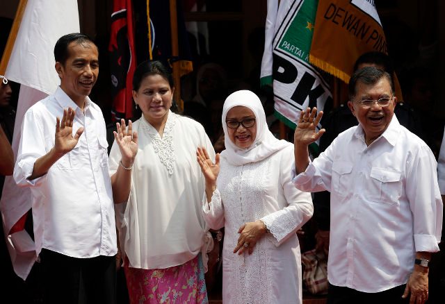 Indonesian presidential favorite picks running mate