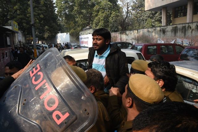 Indian student attacked in court as sedition row boils over