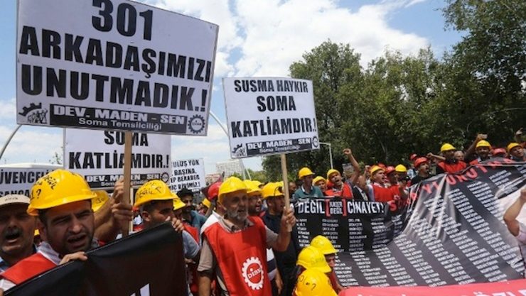 Turkish miners march on parliament to demand better conditions