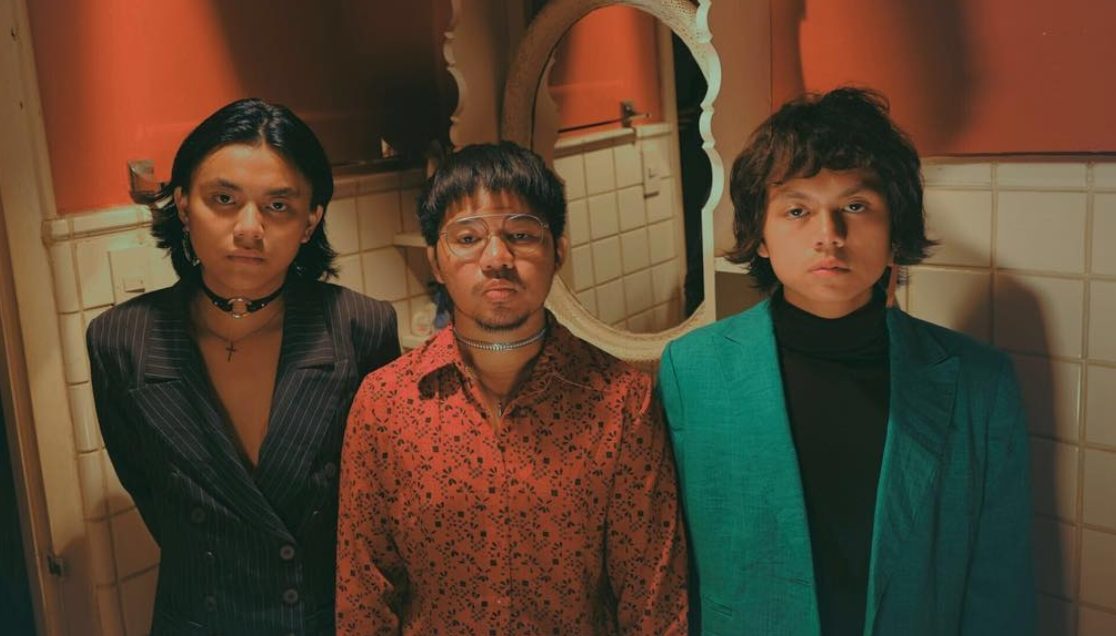 IV of Spades to open for Panic! At The Disco in Manila